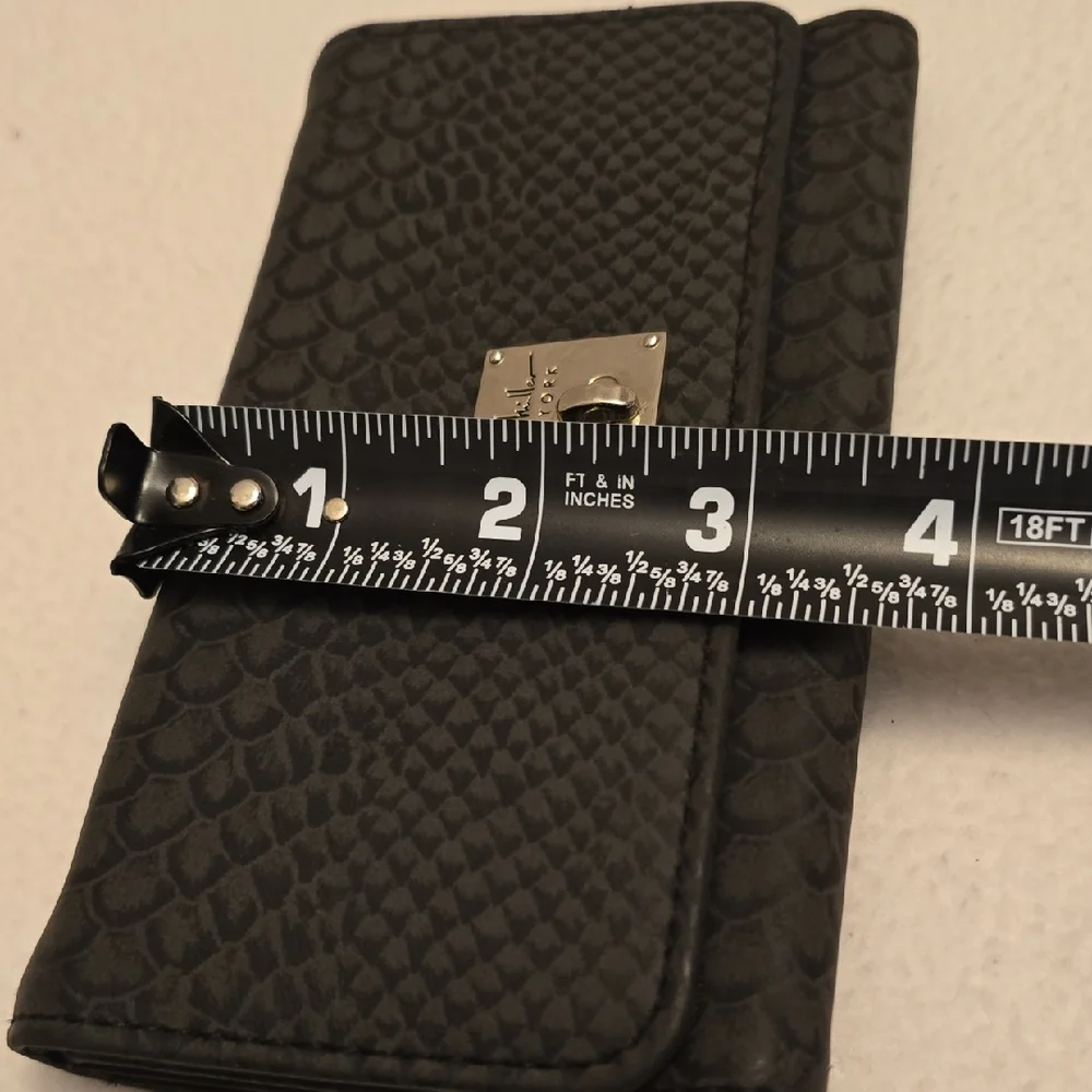 Nicole Miller Black And Brown Wallet